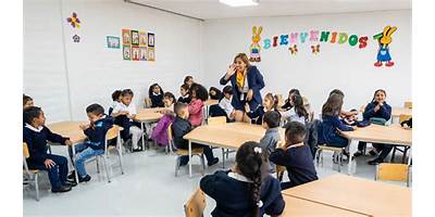 ESCUELA DE EDUCACIÓN BÁSICA CARLOS VALLEJO GUZMÁN
