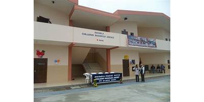 ESCUELA DE EDUCACION BASICA CORINA A DE BAQUERIZO