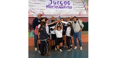 ESCUELA DE EDUCACION BASICA DOCTOR LUIS FELIPE MORA
