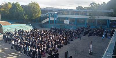 ESCUELA DE EDUCACION BASICA DR CARLOS ARROYO DEL RIO