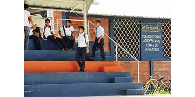 ESCUELA DE EDUCACION BASICA EL MAMEY