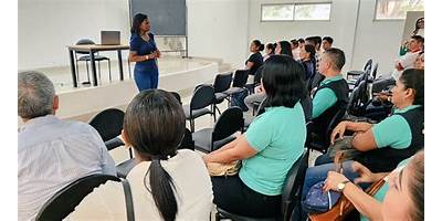 ESCUELA DE EDUCACIÓN BÁSICA ESPAÑA