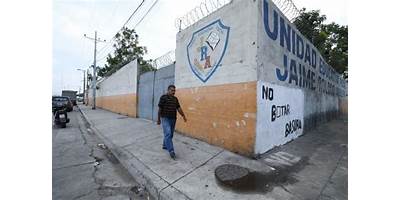 ESCUELA DE EDUCACIÓN BÁSICA FISCAL JAIME ROLDÓS AGUILERA