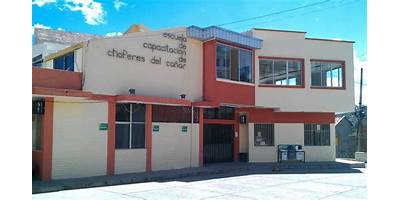 ESCUELA DE EDUCACIÓN BÁSICA GASTÓN CASTANIER CRESPO
