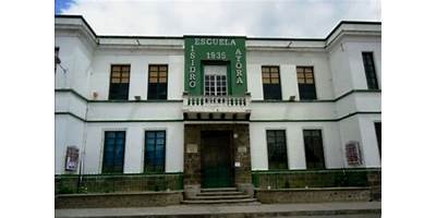 ESCUELA DE EDUCACION BASICA ISIDRO AYORA