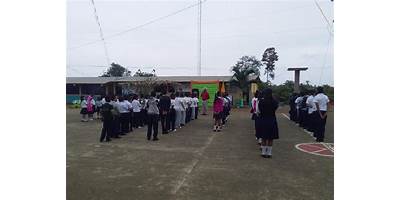 ESCUELA DE EDUCACION BASICA JOSE MEJIA LEQUERICA