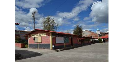ESCUELA DE EDUCACION BASICA JUAN BAUTISTA AGUIRRE
