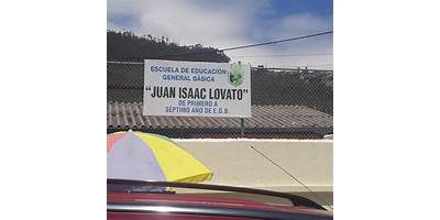 ESCUELA DE EDUCACION BASICA JUAN ISAAC LOVATO