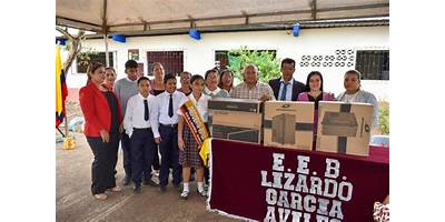 ESCUELA DE EDUCACION BASICA LIZARDO CEDEÑO BARBERAN