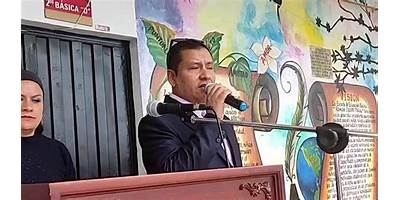 ESCUELA DE EDUCACIÓN BÁSICA MARCO ANTONIO TORAL VEGA