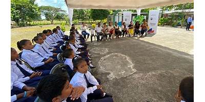 ESCUELA DE EDUCACION BASICA MARCOS ALVAREZ