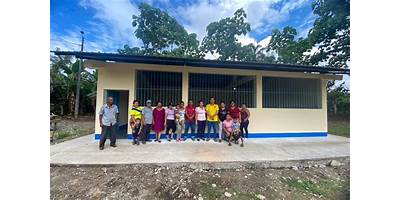 ESCUELA DE EDUCACION BASICA MARIA MERCEDES CUJILAN ROSADO