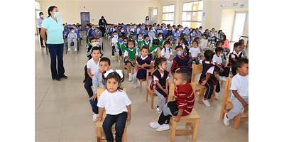 ESCUELA DE EDUCACION BASICA NUEVA LUZ