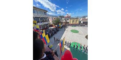 ESCUELA DE EDUCACION BASICA PIO JARAMILLO ALVARADO