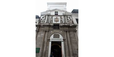 ESCUELA DE EDUCACION BASICA REAL AUDIENCIA DE QUITO