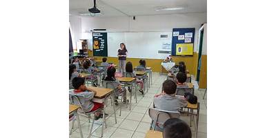 ESCUELA DE EDUCACION BASICA SAN ALEJO DE MACUL