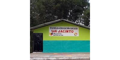 ESCUELA DE EDUCACION BASICA SAN JACINTO