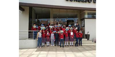 ESCUELA DE EDUCACIÓN BÁSICA TOMÁS ABAD