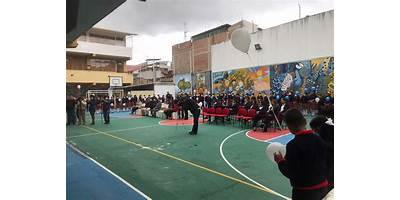 ESCUELA DE EDUCACION BASICA ZOILA ALVARADO DE JARAMILLO