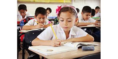 ESCUELA DE EDUCACÓN BÁSICA AB JAIME HURTADO GONZALEZ
