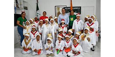 ESCUELA DE EDUCACON BASICA ISIDRO AYORA