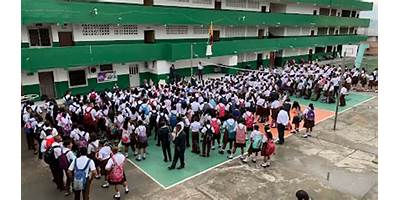 ESCUELA EGB FISCAL MARQUEZ DE MIRAFLORES